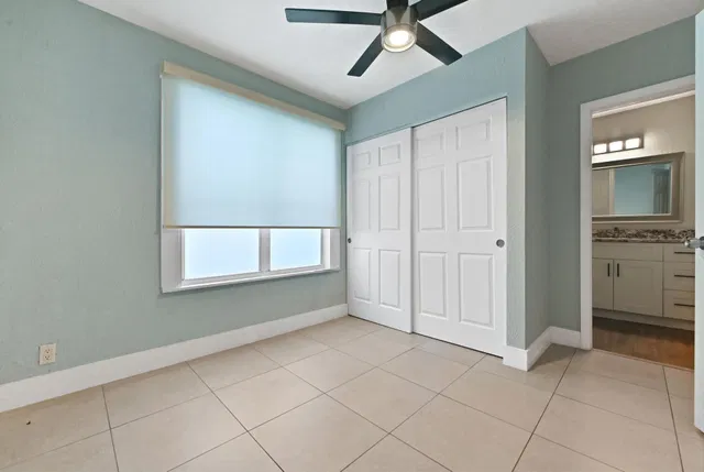 Residence photo 17
