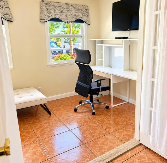  Residence photo 12