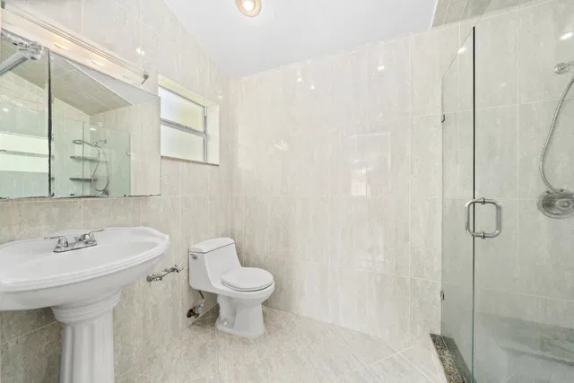 Residence photo 24