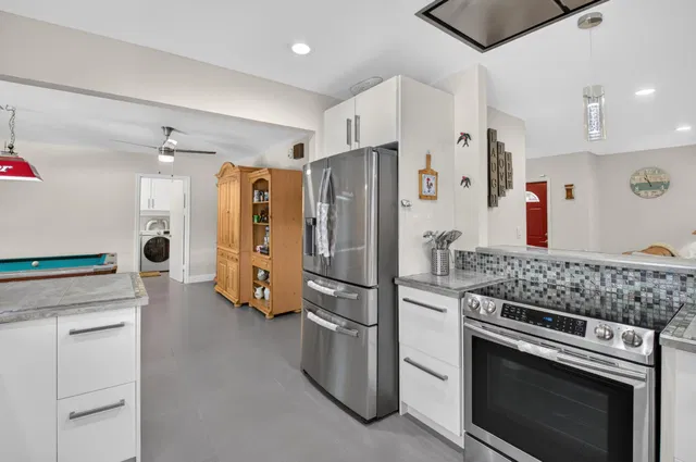 Residence photo 22