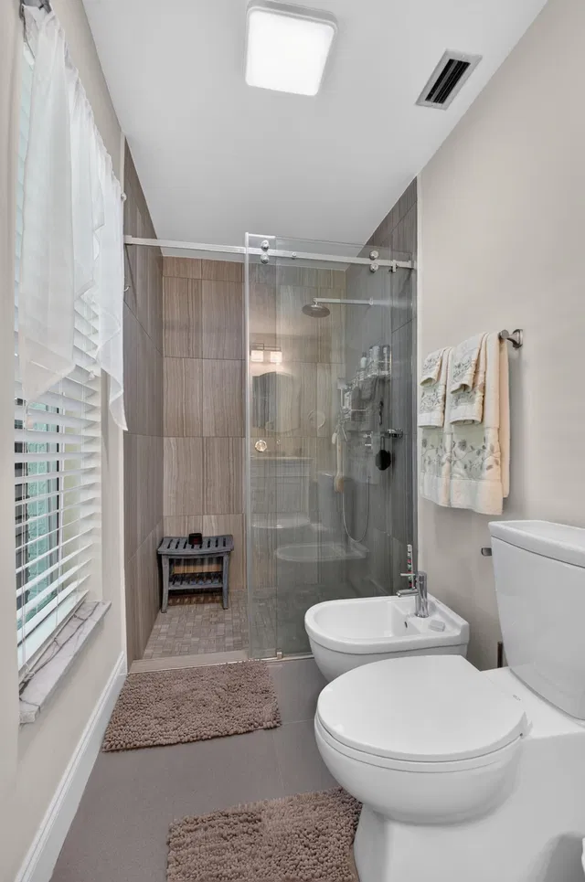 Residence photo 30