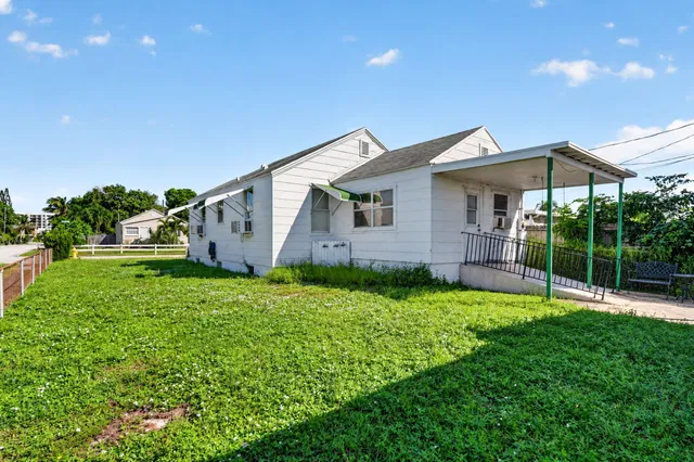  Residence photo 6