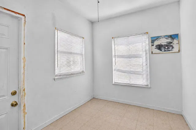  Residence photo 21