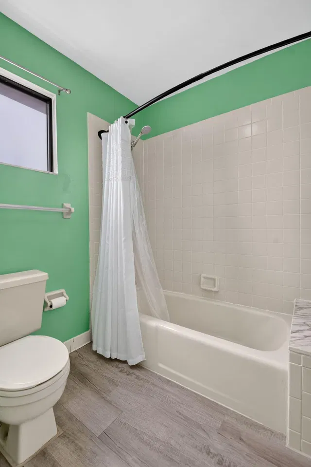 Residence photo 32
