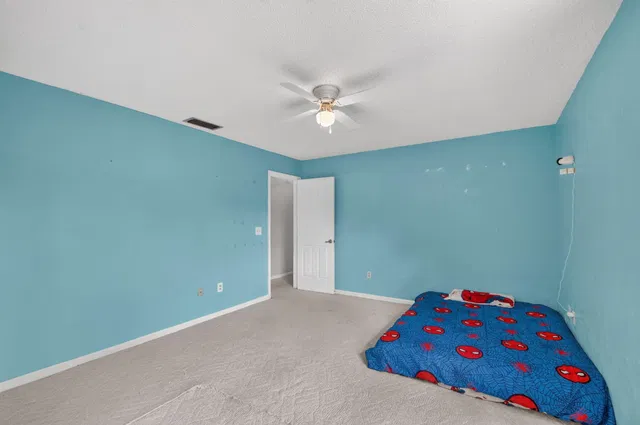 Residence photo 42