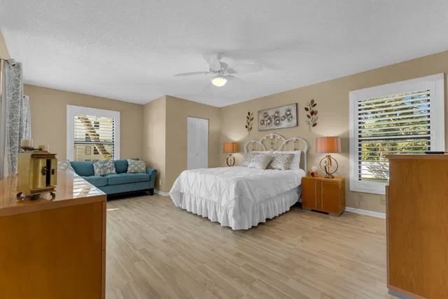  Unit 210 photo 20