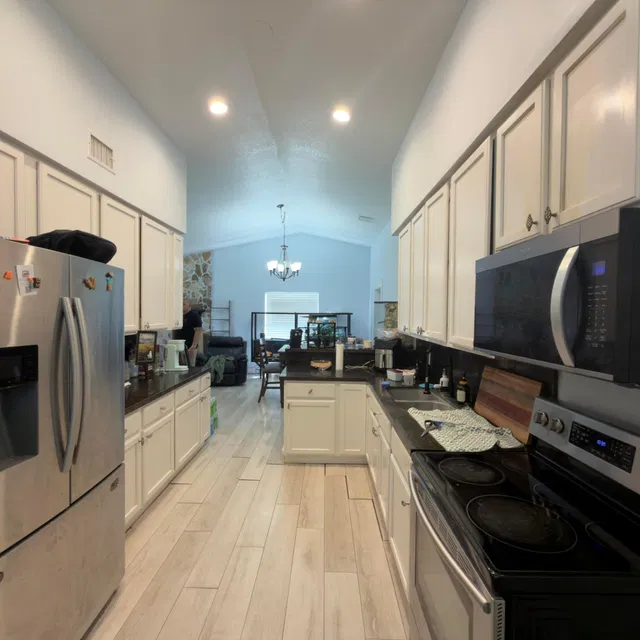 Residence photo 10