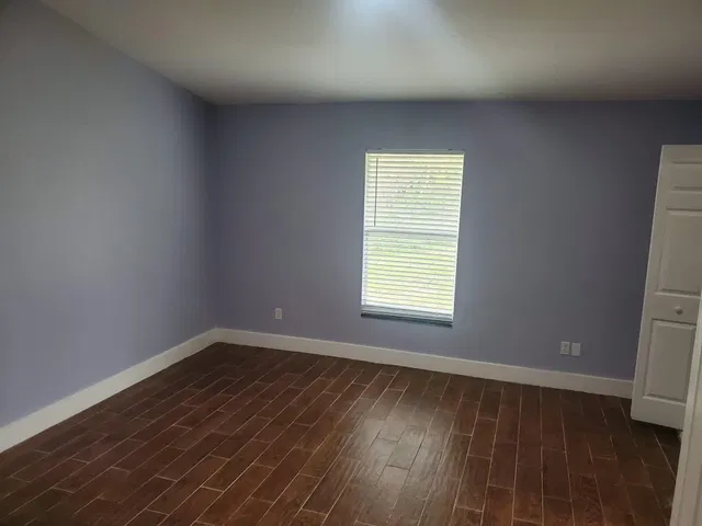 Residence photo 18