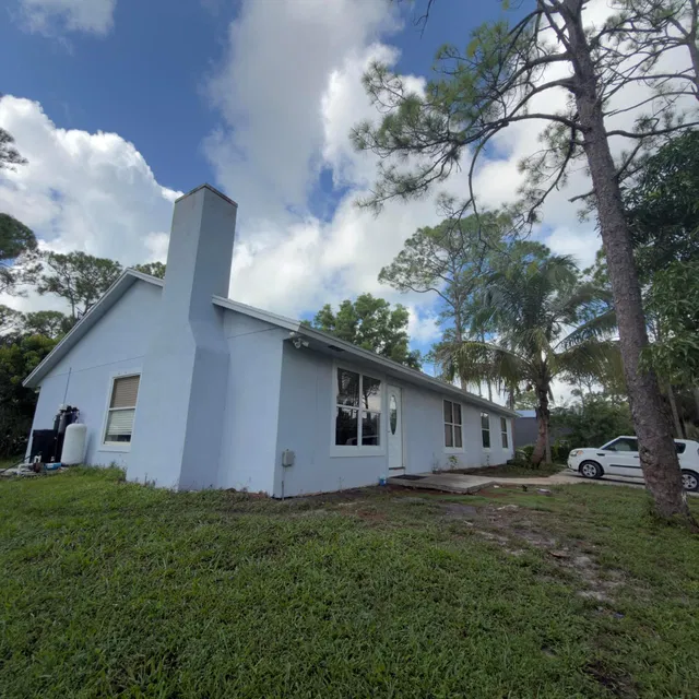 Residence photo 64