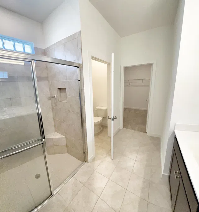  Residence photo 8