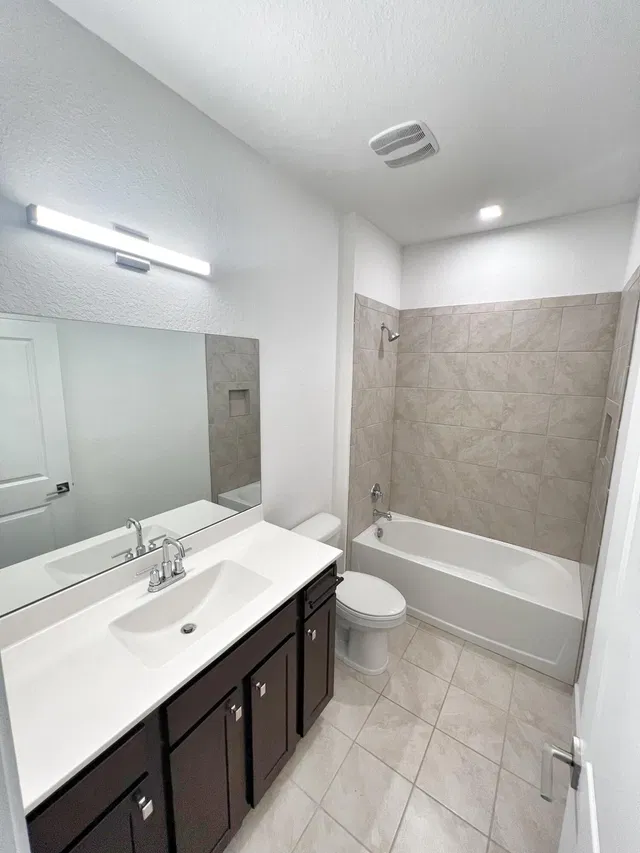  Residence photo 9