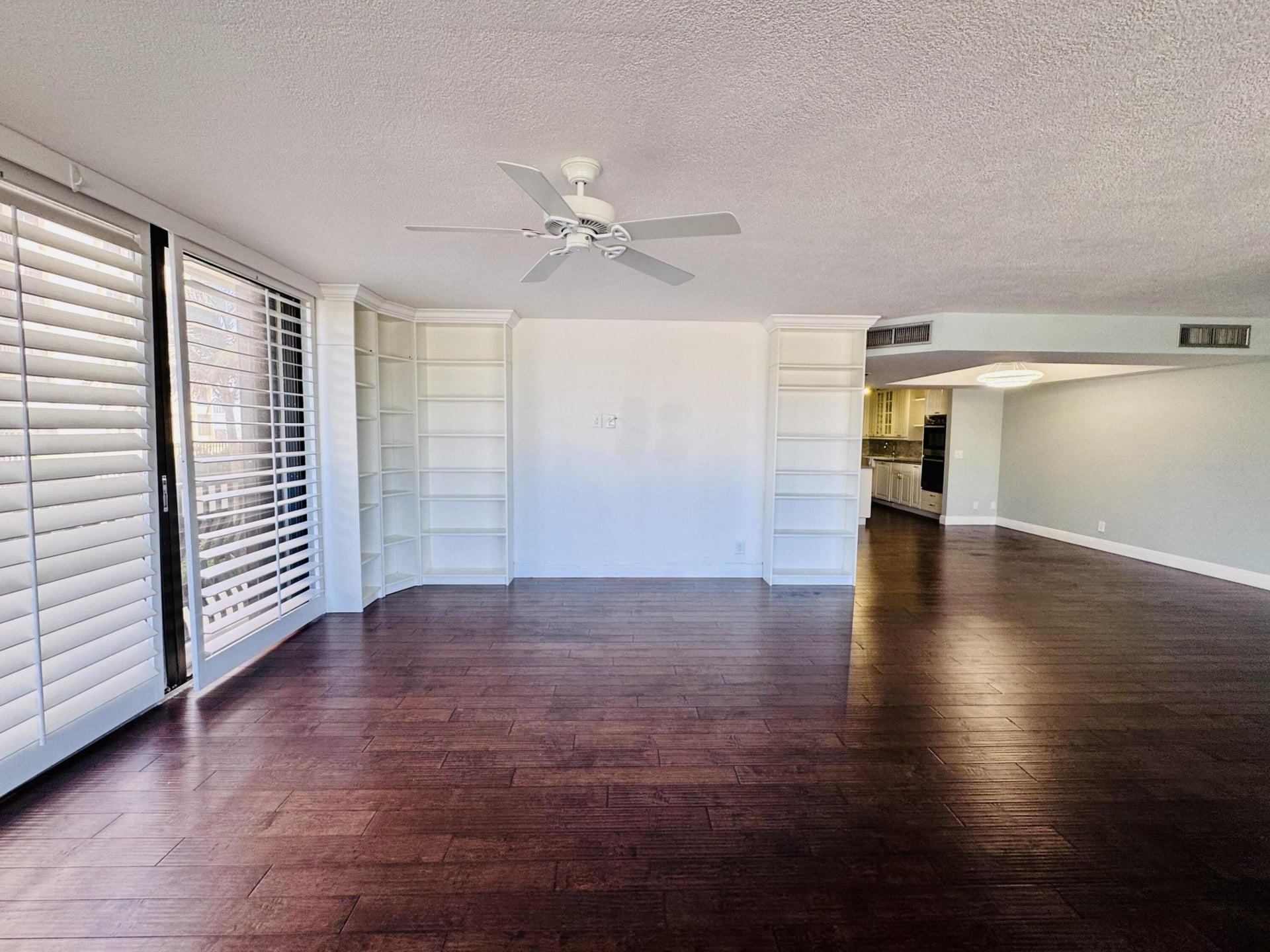 South Palm Beach Unit 103 photo 12