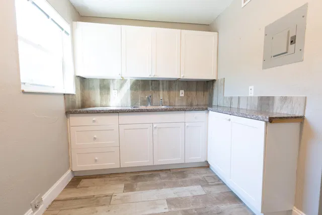 Residence photo 3