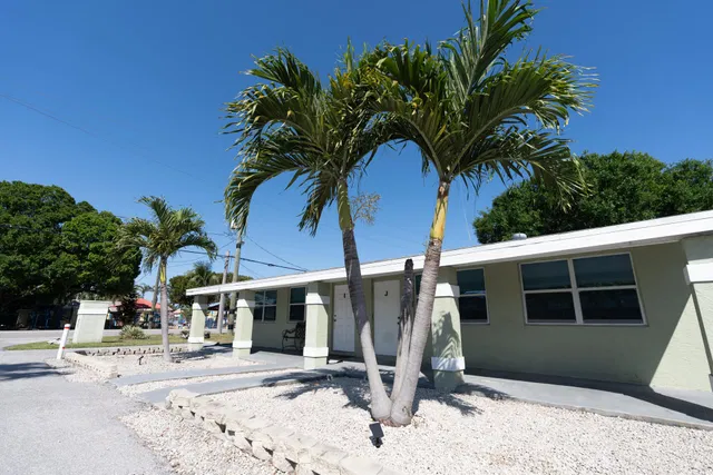 Residence photo 5
