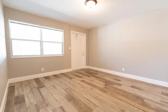 Residence photo 6