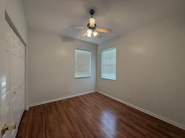 Residence photo 7