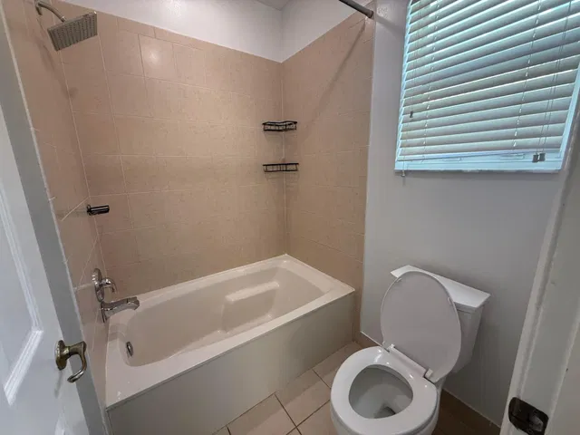 Residence photo 11