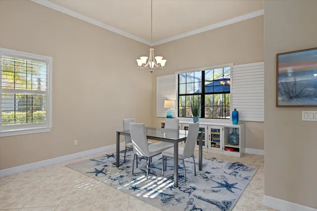 Residence photo 17