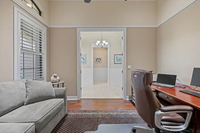 Residence photo 20