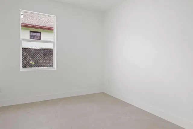 Residence photo 17
