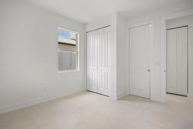 Residence photo 19