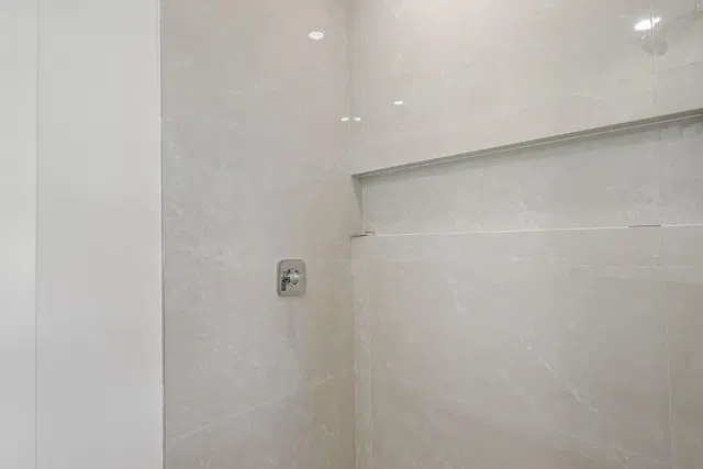 Residence photo 26