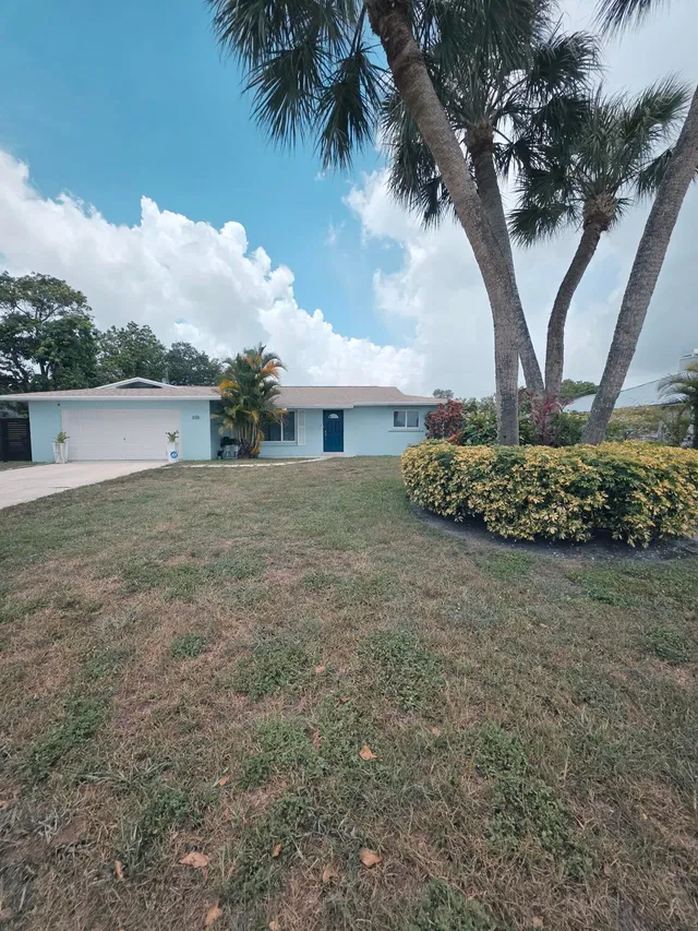 Residence photo 5