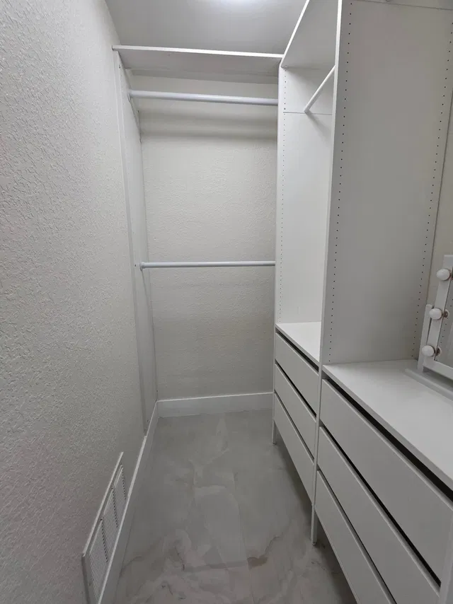 Residence photo 14