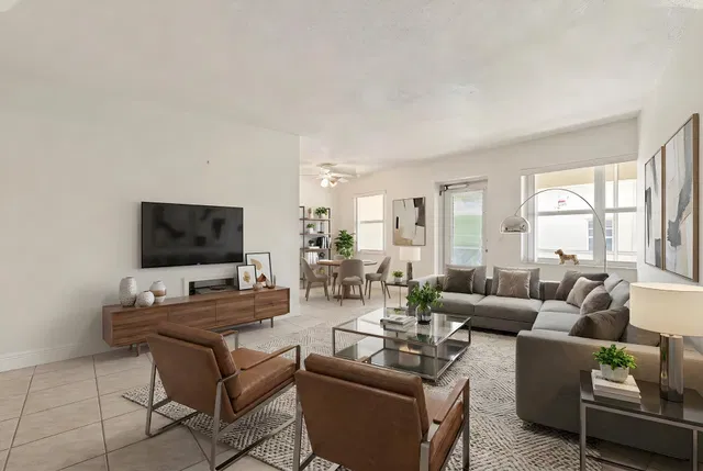 Residence photo 18