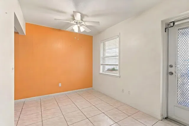 Residence photo 21
