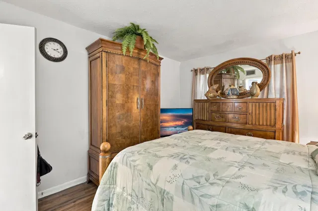 Residence photo 41