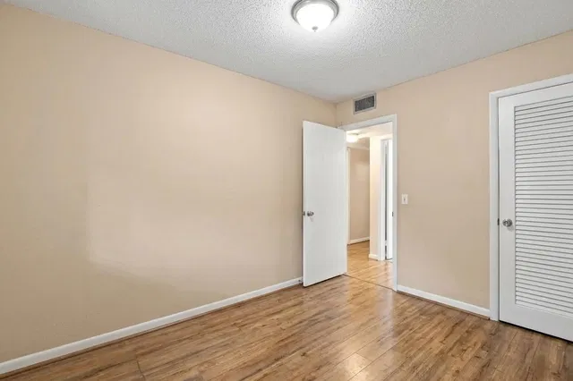 Residence photo 56