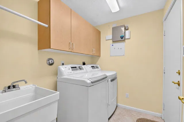 Residence photo 46