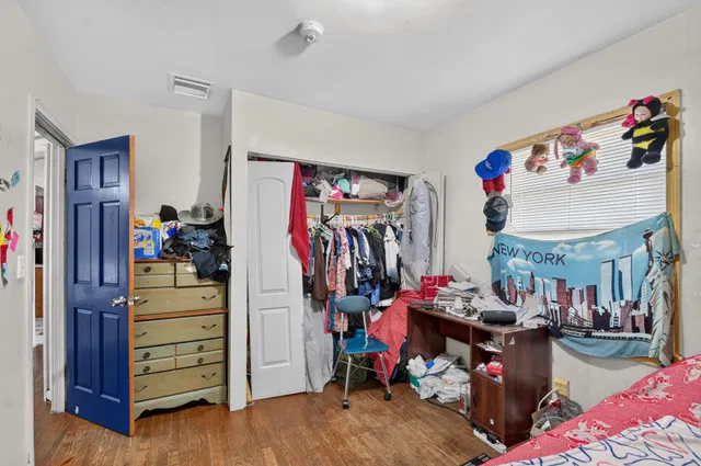  Unit A photo 43