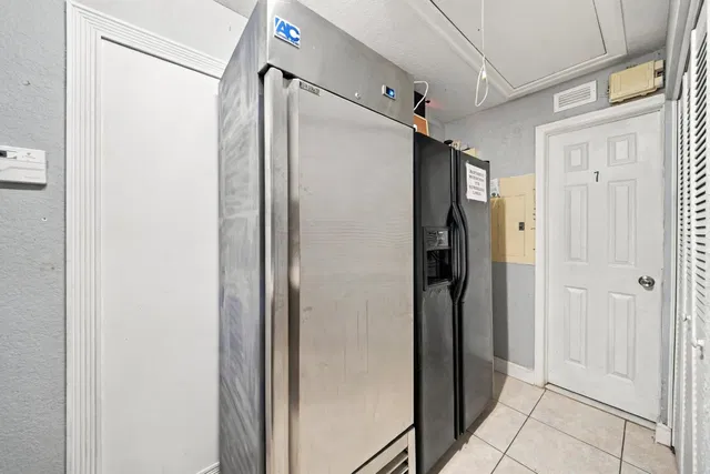 Residence photo 28