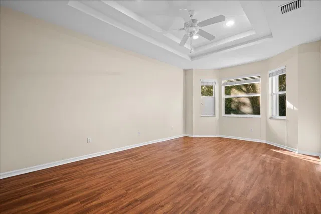  Residence photo 11