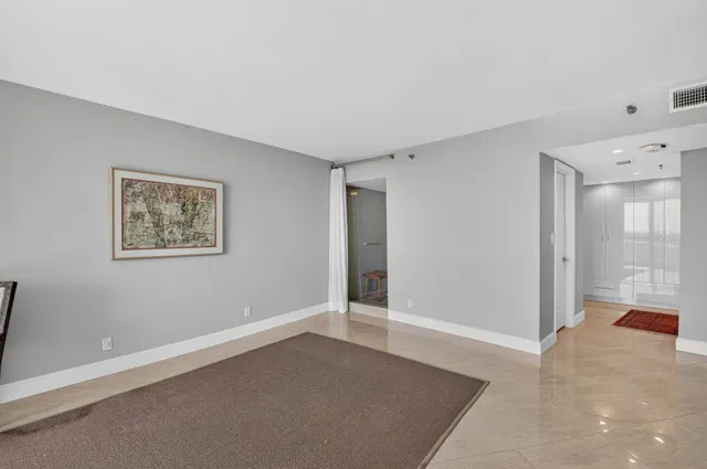  Unit 808 photo 16
