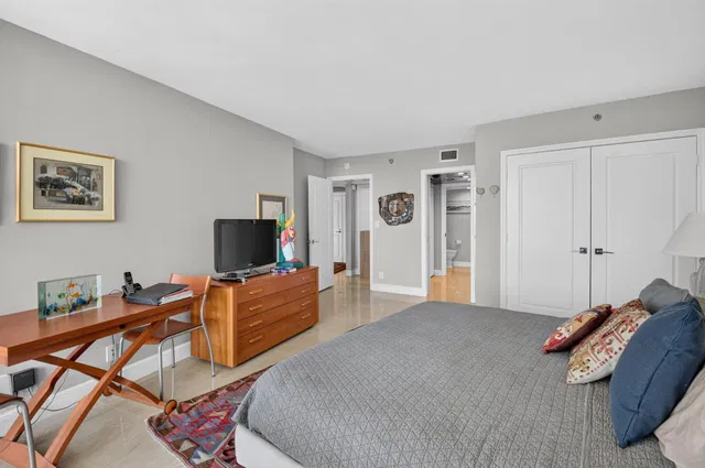  Unit 808 photo 24