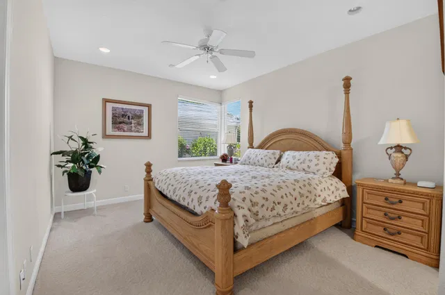 Woodfield Country Club Residence photo 40