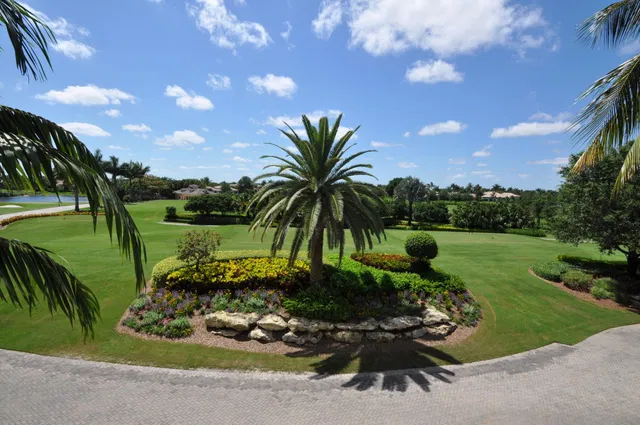 Woodfield Country Club Residence photo 100