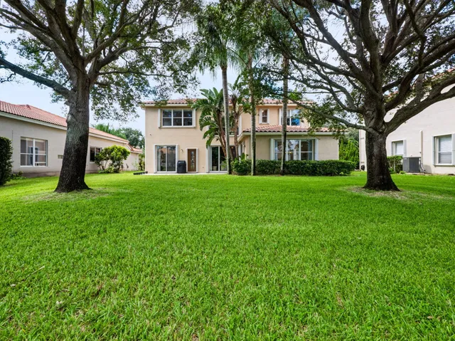 Residence photo 32