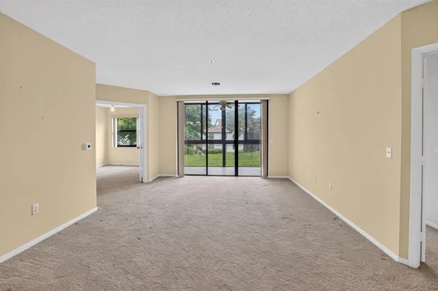 Residence photo 7