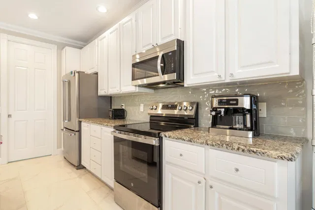  Residence photo 20