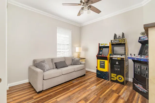  Residence photo 41