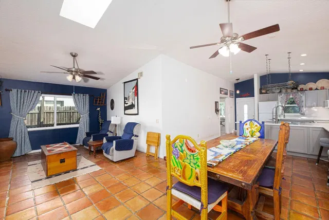 Residence photo 24