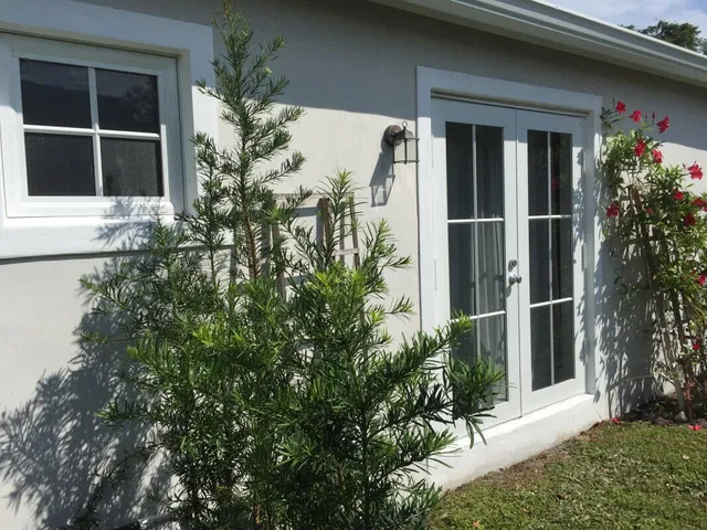 Residence photo 16