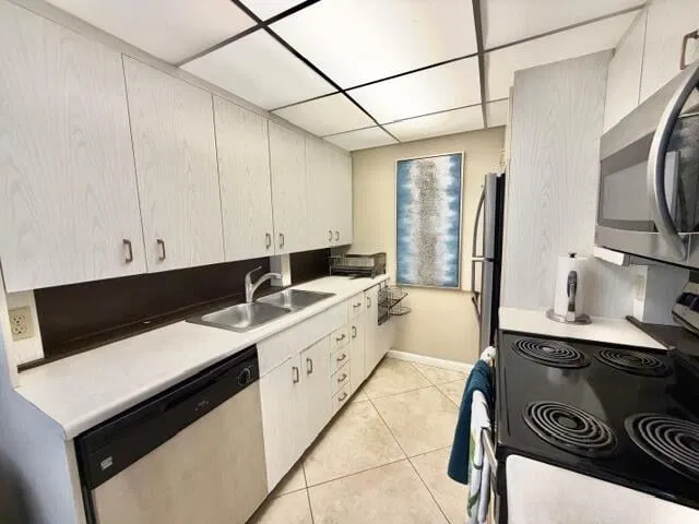 Residence photo 2