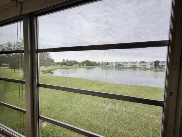 Residence photo 14