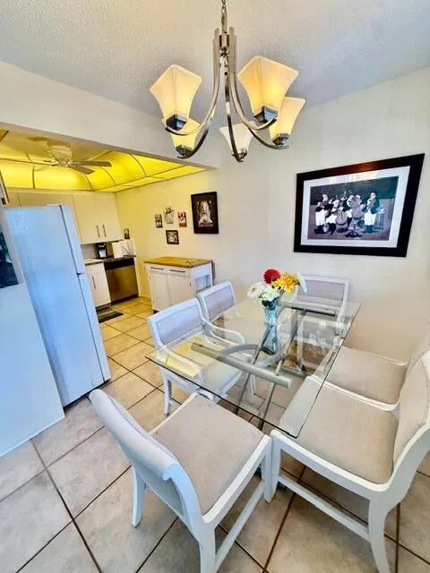 Unit 4008 photo 6