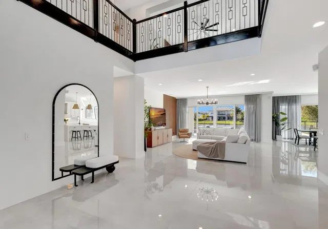 Residence photo 11